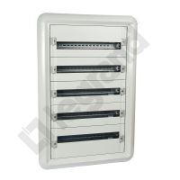 Rozdzielnica p/t wyposażona 5x24 XL3 160 Uwaga: Drzwi zamawiane oddzielnie | 020065 Legrand