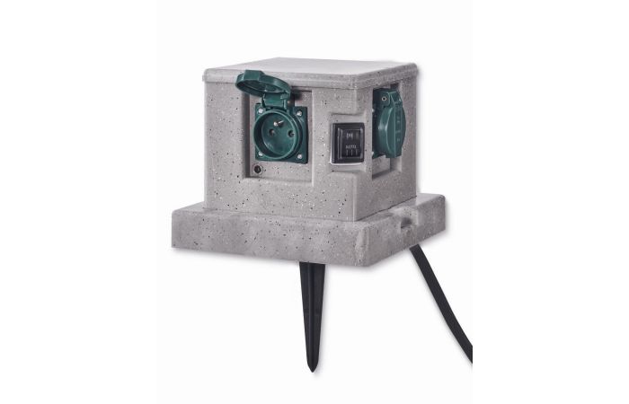 Słupek ogrodowy z czterema gniazdami i czujnikiem zmierzchu | TGS244FS BestService