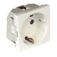 Element centralny do gniazda Schuko z zabezpieczeniem przed dziećmi z klapką proste, biały, Quadro | 45129SBM Efapel