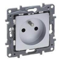 Gniazdo 2P+Z 16A, 250V (bez przesłony, zaciski śrubowe) aluminium, Niloe Selection | 762140 Legrand