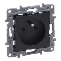 Gniazdo 2P+Z 16A, 250V (bez przesłony, zaciski śrubowe) antracyt, Niloe Selection | 762240 Legrand