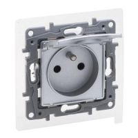 Gniazdo 2P+Z, IP44 16A, 250V, z przesłoną, zaciski śrubowe aluminium, Niloe Selection | 762137 Legrand