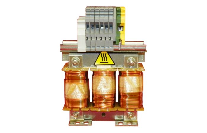 Dławik AC 3 fazowe 200/240VAC, 380/500VAC 50/60Hz 10A IP00 Altivar 31 | VW3A4552 Schneider Electric