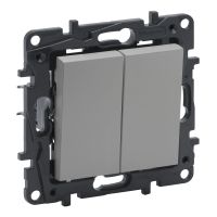 Łącznik świecznikowy 10AX- kolor aluminium Niloe Step | 863305 Legrand