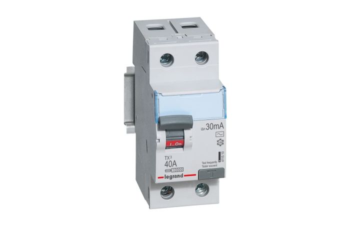 Wyłącznik r&oacute;żnicowoprądowy 2P 40A 30mA typ AC, P302 TX3 | 411510 Legrand