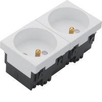 Gniazdo 2P+Z 33st. podwójne 45x45mm bezhalogenowe biały Tehalit.GB-EG | EER2339010 Hager