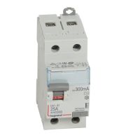 Wyłącznik różnicowo-prądowy P302 2P 25A 300mA typ AC serii DX3 | 411524 Legrand