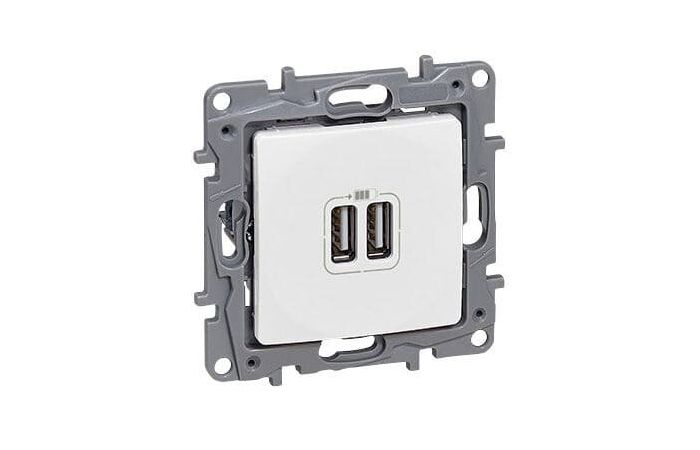 Podwójne gniazdo ładowania USB 5V 2400 mA białe Niloe/Niloe Selection | 764594 Legrand