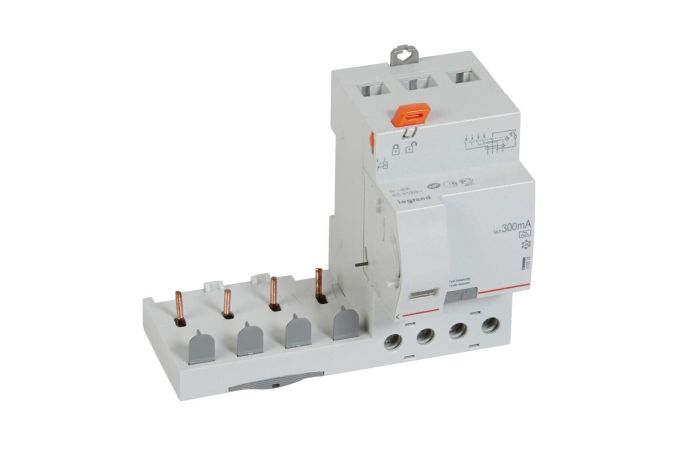 Blok różnicowo-prądowy PR 304 4P 40A 300mA typ A serii DX3 | 410528 Legrand