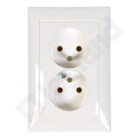 Gniazdo podwójne z/u 16A, zaciski śrubowe, białe, Valena | 770077 Legrand