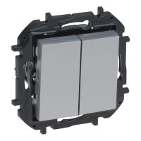Łącznik schodowy podwójny 10AX, aluminium, NILOE STEP | 863308B Legrand