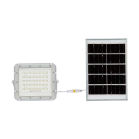 Naświetlacz LED solarny V-TAC 6W pilot auto timer IP65 biały VT-40W-W 6400K 400lm | 3800170200685 LED EUROPE