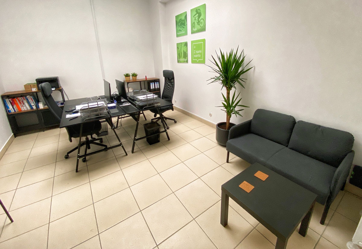 Strzelin | Biuro handlowe KE